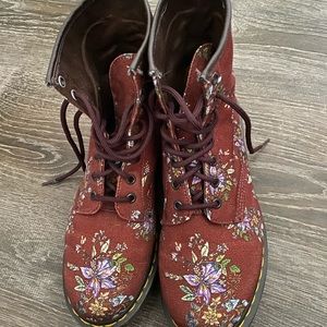 Doc Martens floral combat boots